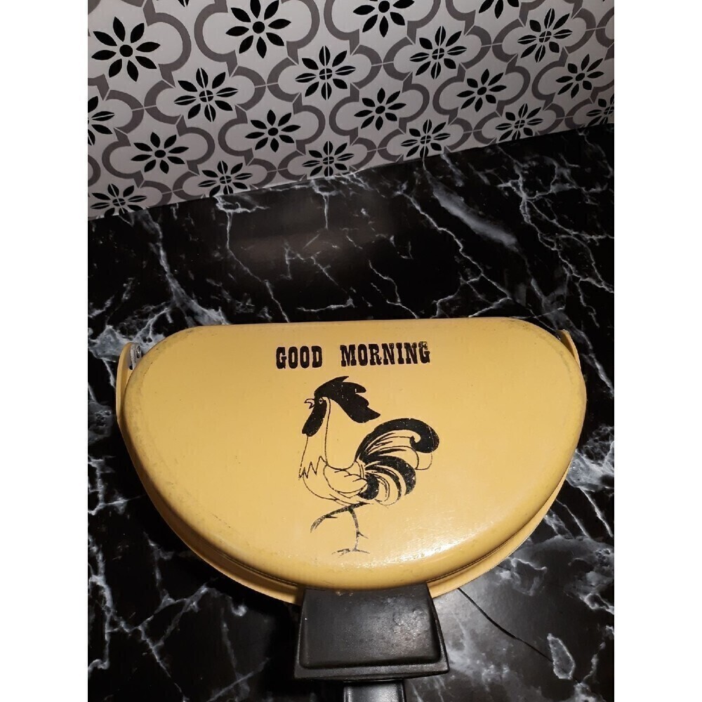 Vintage 1970s yellow rooster omelet pan farmhouse shabby chic mcm